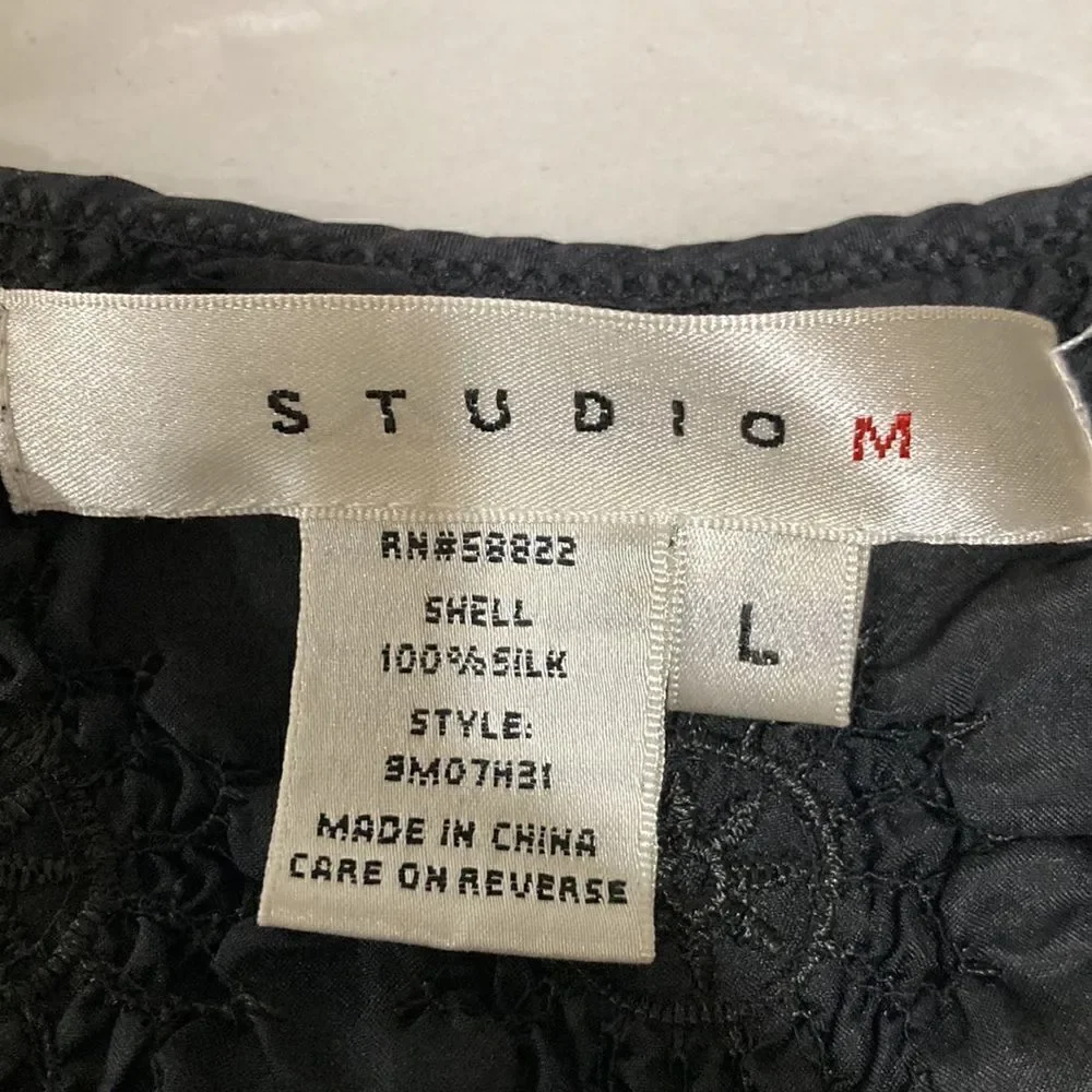 Studio M silk top  - Picture 9 of 11